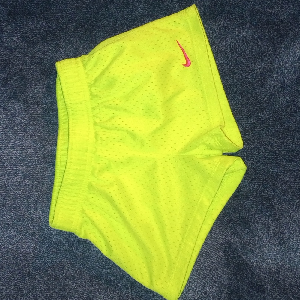 EUC Yellow Nike Shorts Little Girls Size 4T